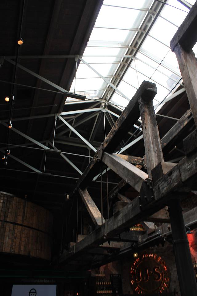 老詹姆森酿酒厂