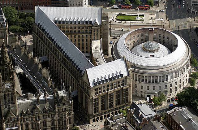 曼彻斯特市政厅