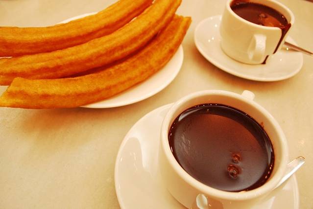 圣西内斯吉事果/热巧克力店