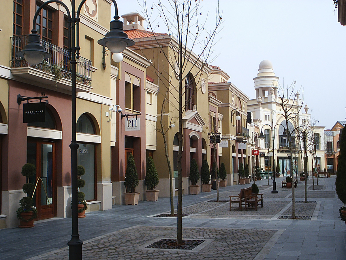 las rozas village 购物村