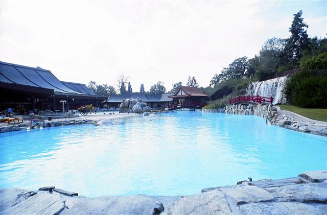 巴登洪堡日式温泉