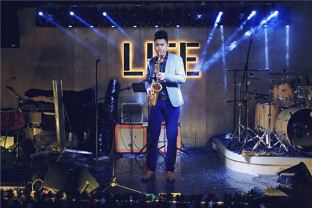 Life音乐酒吧