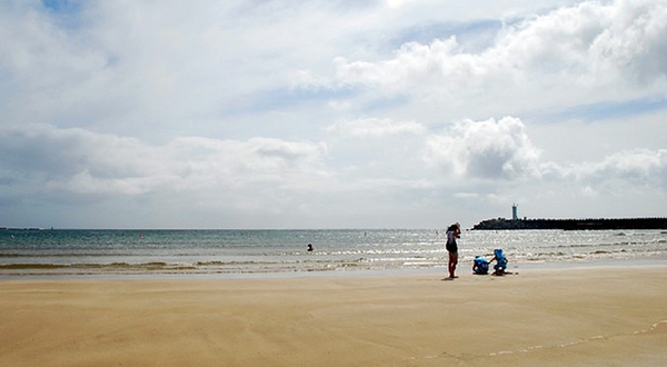 牛岛西滨白沙海水浴场