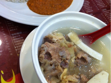 余荣记咖啡葡国餐(俾利喇街店)