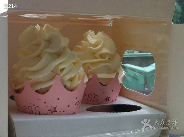 YOYO熊私家烘焙坊(岷山路店)