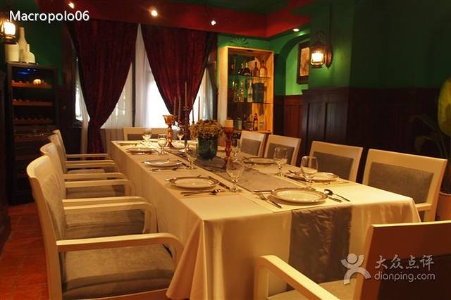 怡堡——阿兹凯乐西餐厅