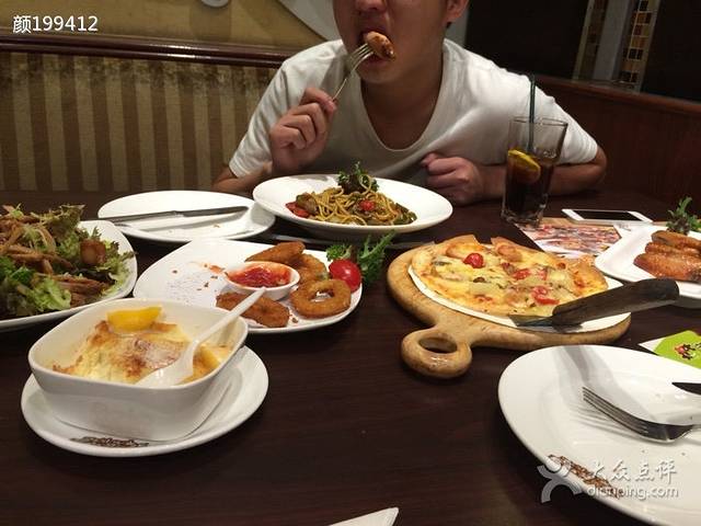 菲滋意式餐厅(富阳物美店)