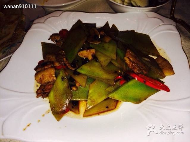 正阳春天津烤鸭店(围堤道店)