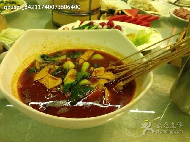 青青饺子馆(喜之登风情美食街店)