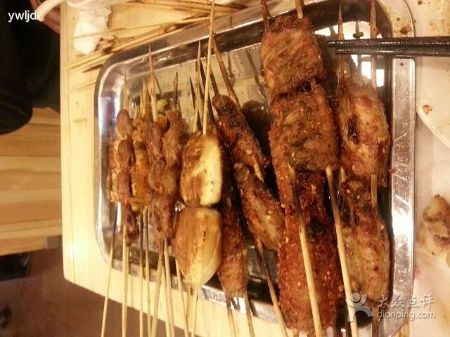 管氏翅吧(国展店)