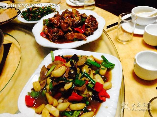 魔魔方秘制酸萝卜老鸭汤(颐画嘉园店)