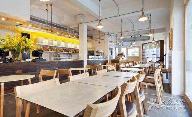 Tiong Bahru Bakery by Gontran Cherrier(莱佛士城店)