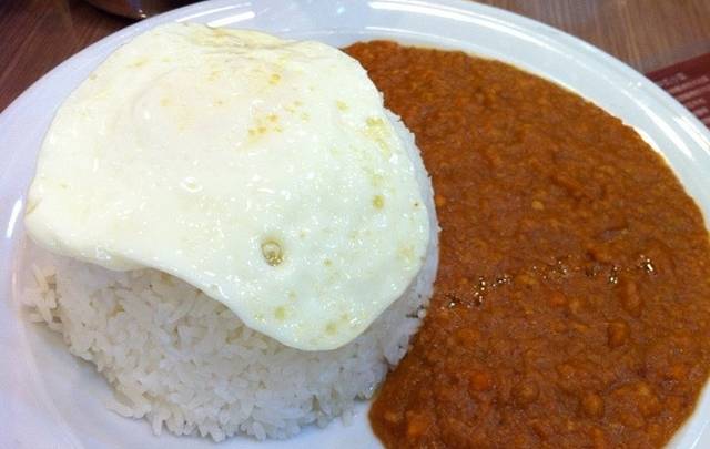 余荣记咖啡葡国餐(俾利喇街店)