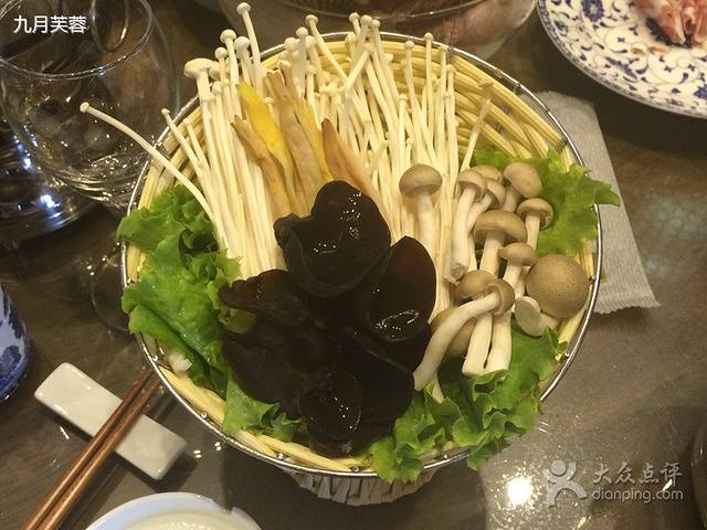 789西旗羔羊经典火锅