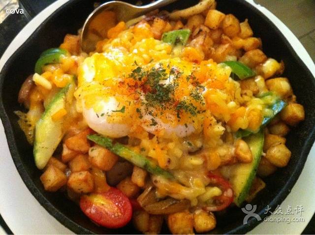 Green Waffle Diner(摆花街)