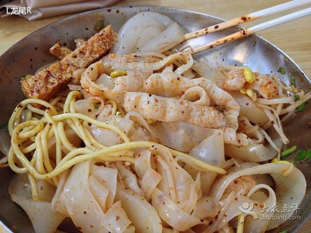 世英清香凉皮牛肉面(人民西路店)