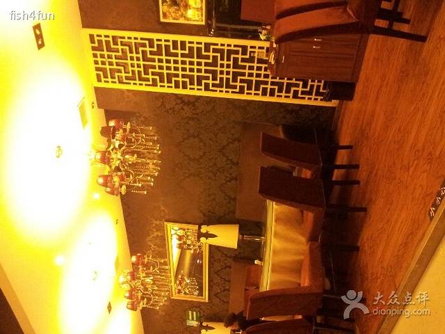 大食客烤鸭民间菜(绿园皓月店)