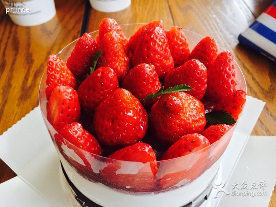 红跑车蛋糕世界(嘉泰店)