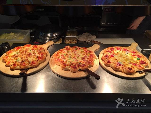 阿尔卑斯比萨牛排自助(大商新玛特店)