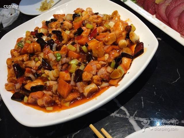 镜泊湖酒家(长征街店)