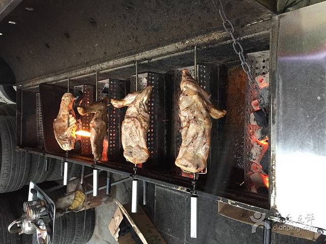 草原情烤全羊(友谊店)