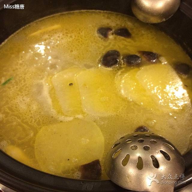 和杏板栗养生鸡汤(江阳区政府店)