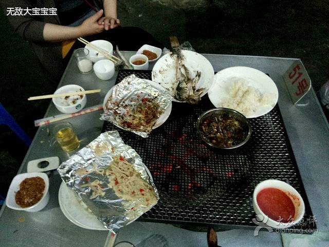 石屏老字号4号包浆豆腐美食城(泼水广场店)