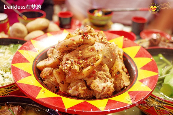 凉山风彝族文化餐厅