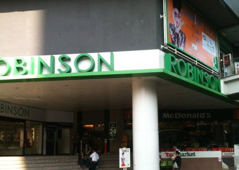 Robinson Department Store Sukhumvit Branch