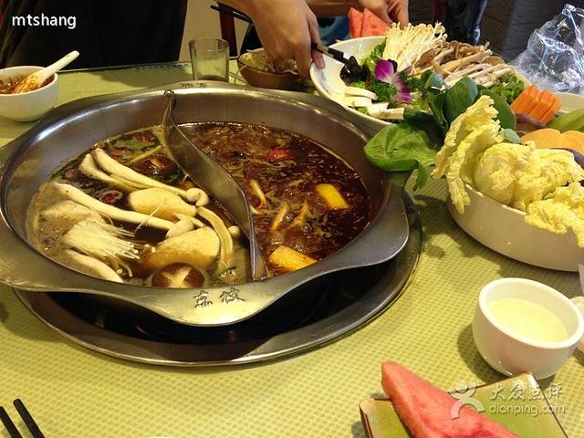 东坡火锅(石洞子沟店)