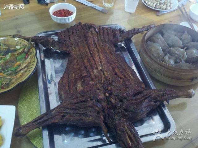 岭上人家舒心居