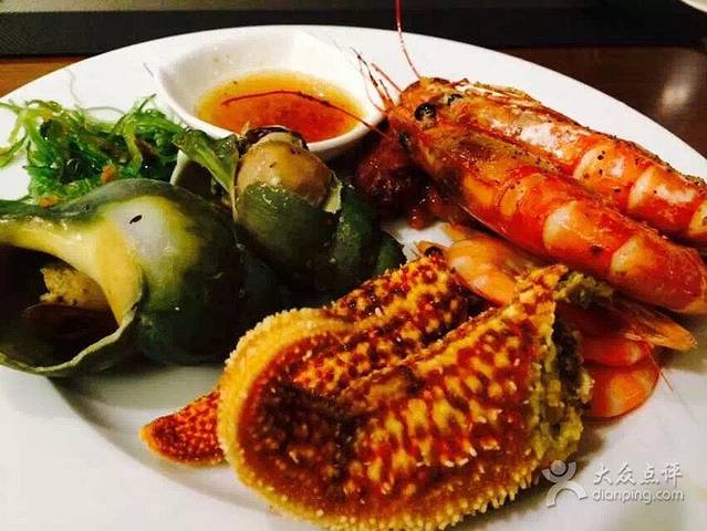 纳德食尚自助餐厅