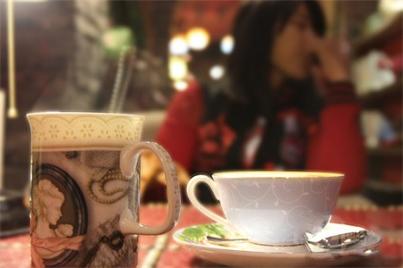 半朵幽莲咖啡馆