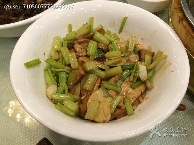 佬湘楼.24年湘菜(中山一路店)