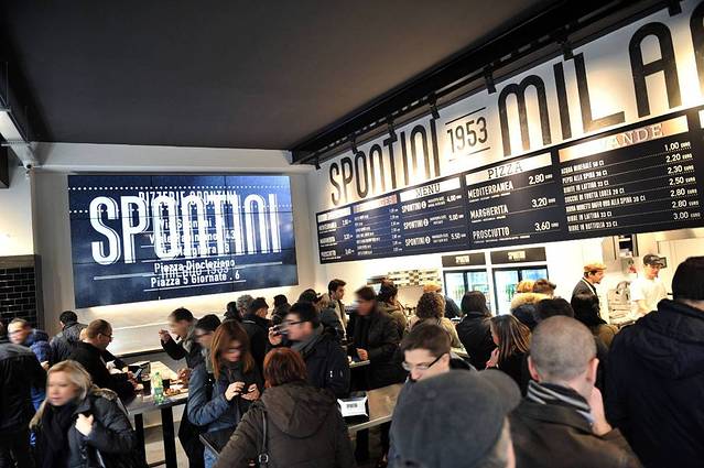 Pizzeria Spontini（Via Santa Radegonda）