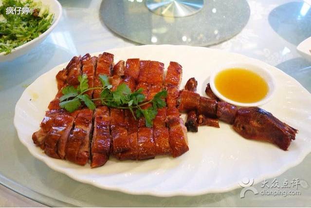 品悦酒店(三林古镇店)