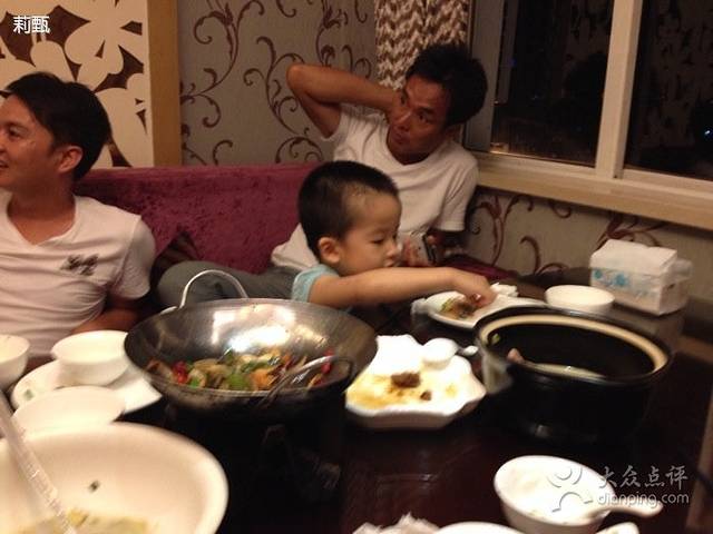 金味西饼屋(老车站店)