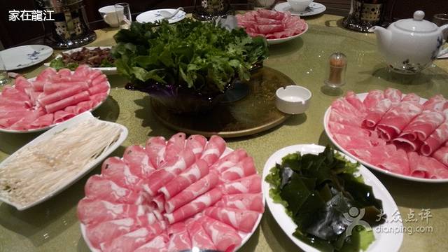 小洞天火锅城(锡林大街店)