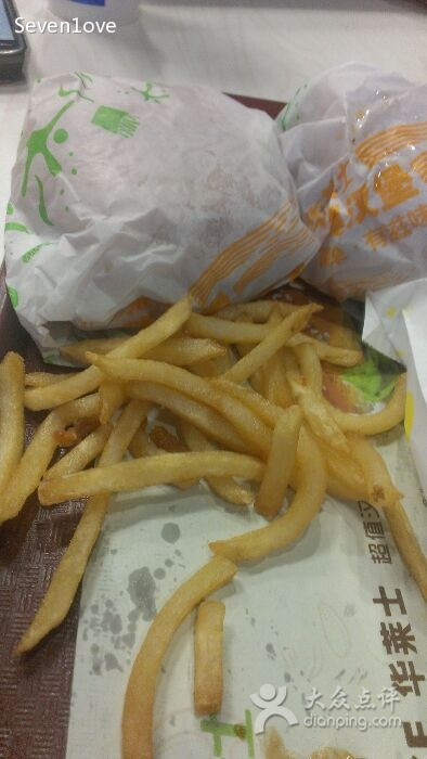 华莱士·全鸡汉堡(黎明店)