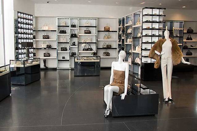 Versace（米兰店）