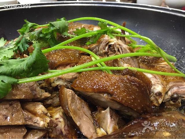 大嫂镬仔·干鲍鱼焖靓鸡煲(逢源路店)