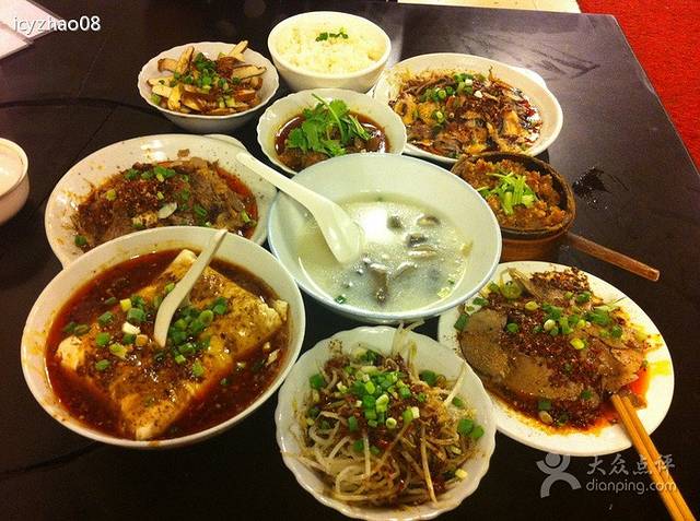 鼎食居(凯旋路店)