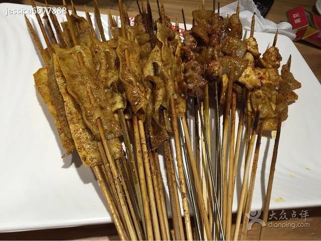 大胖烤串店(朝中店)