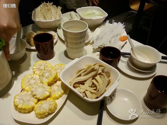 一席地.本地鸡窝(古墩印象城店)