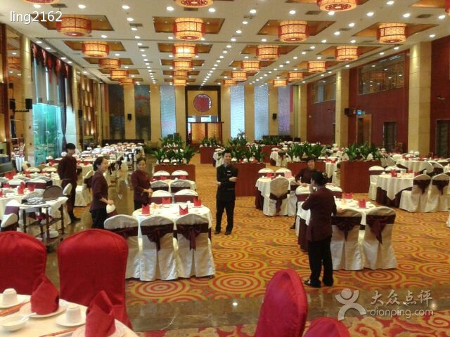 鲤鱼门满福楼(岭南明珠体育馆店)