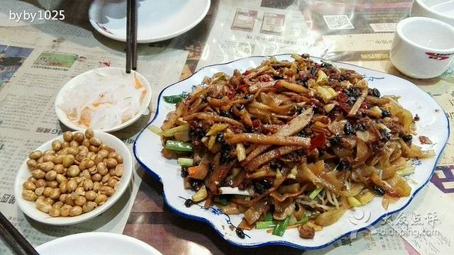 808饭堂(华西路店)