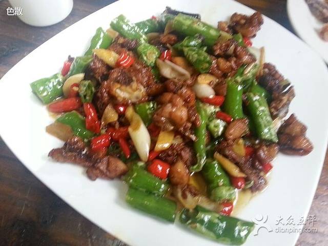 三公斤耙猪脚(荷风香舍店)