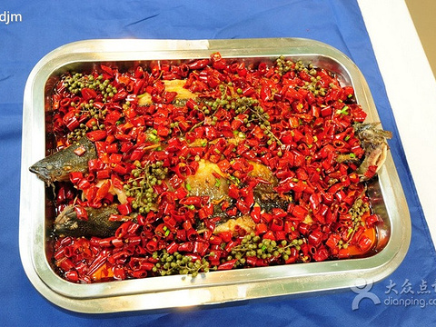 江枫渔火·巫山烤全鱼(文荟店)