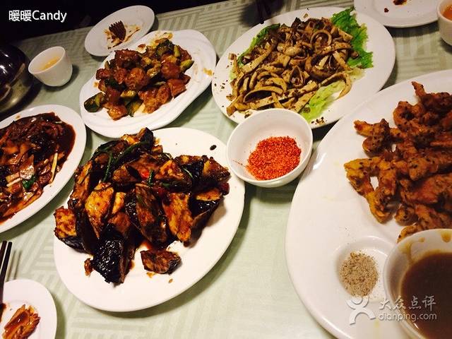 泉城老董家菜馆(泺文东街店)