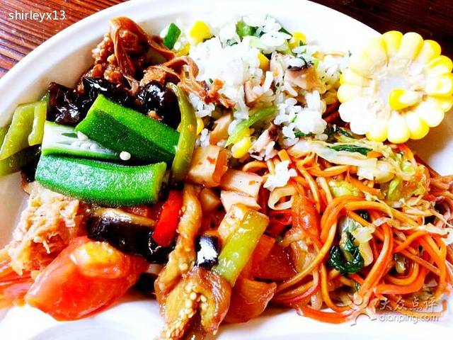 素满香·素食自助餐(甬港南路店)